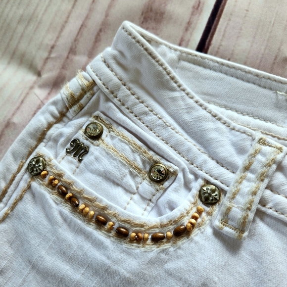 NWT Miss Me "Signature Boot" Bootcut White Jean Beaded Wood | Women's Size 28 - Picture 6 of 14